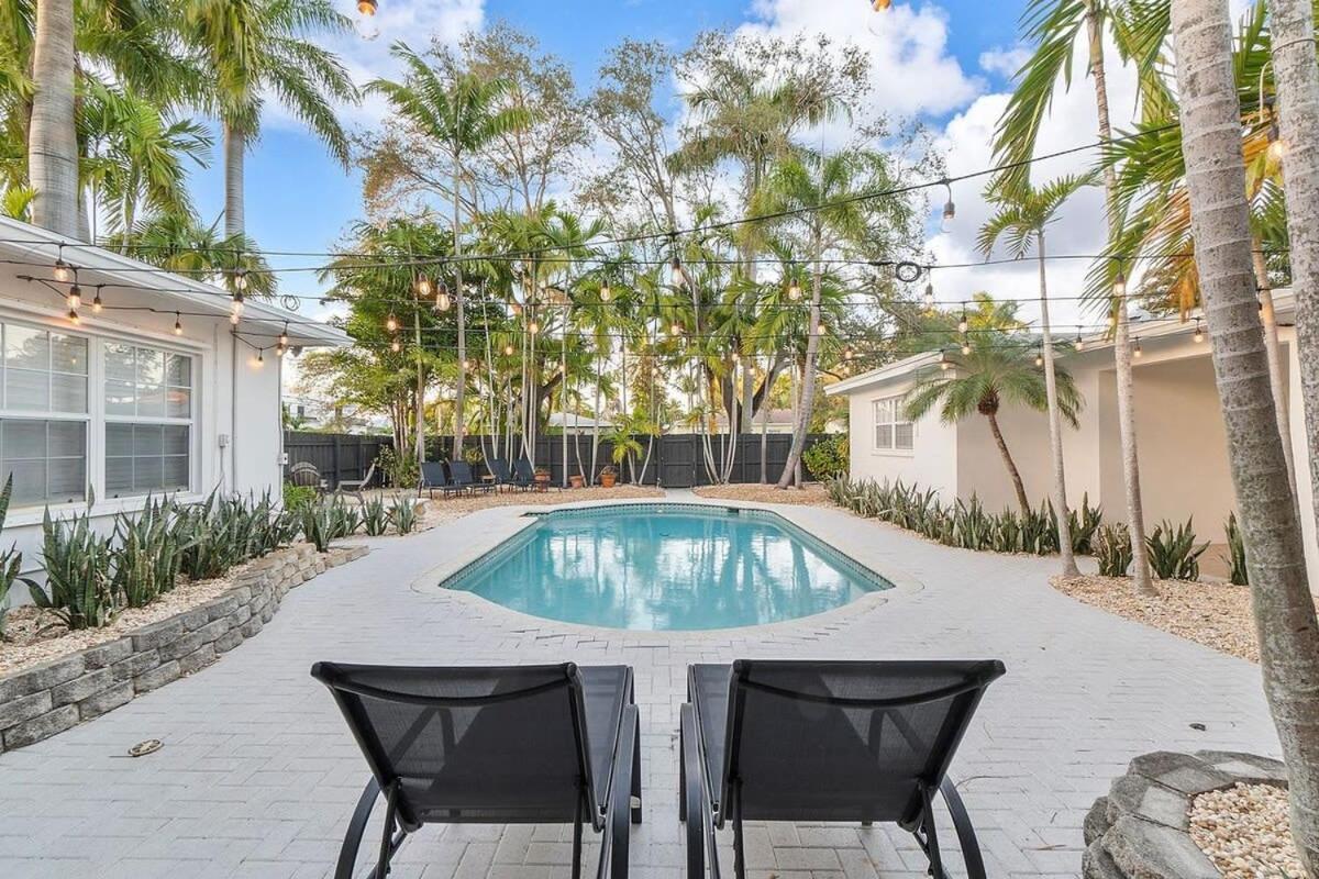 Walk To Las Olas Banyan Room Palm Paradise Inn Fort Lauderdale Exterior photo